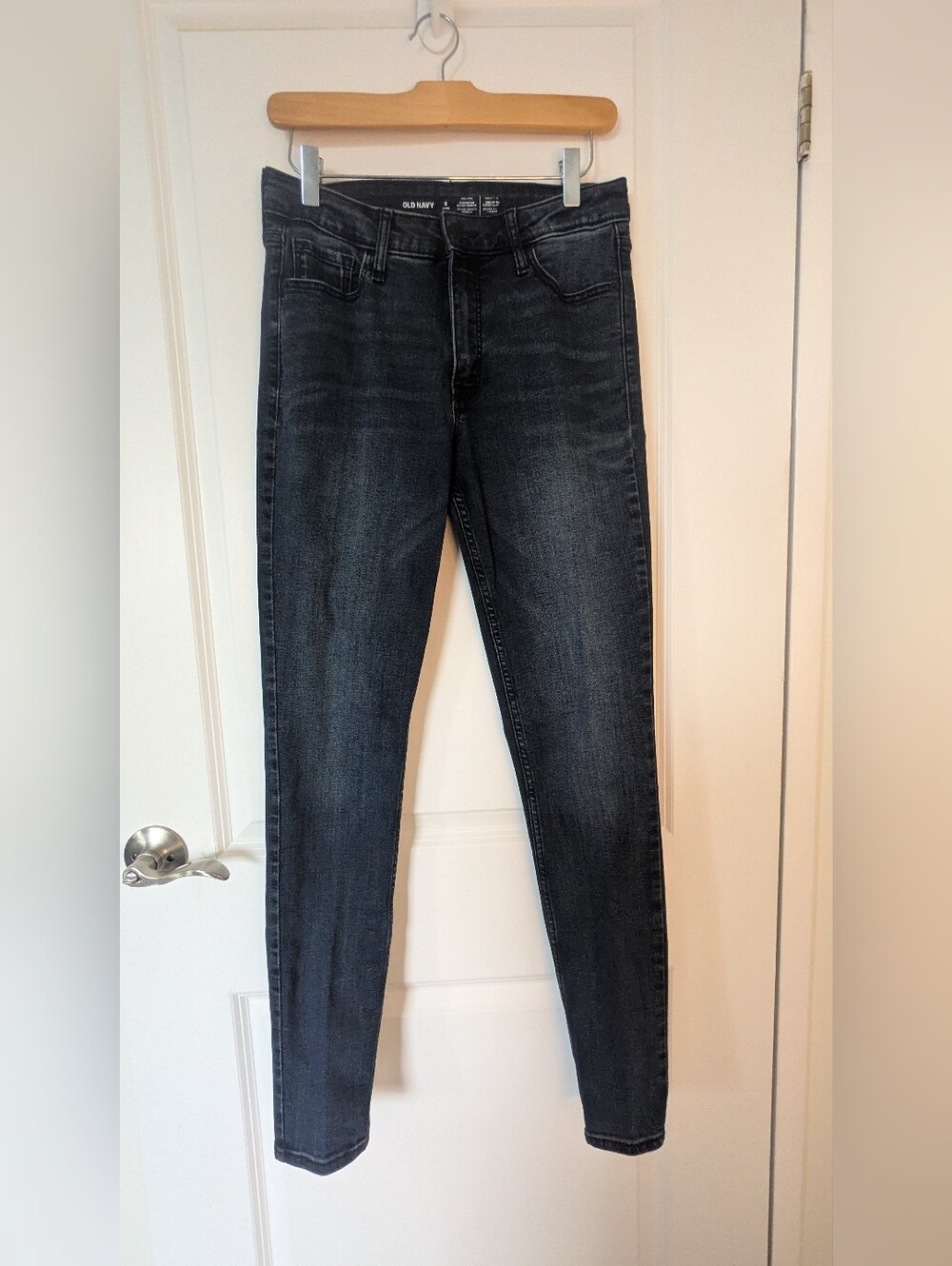 Old Navy High-Rise Rockstar Super Skinny Jeans Size 8 Long